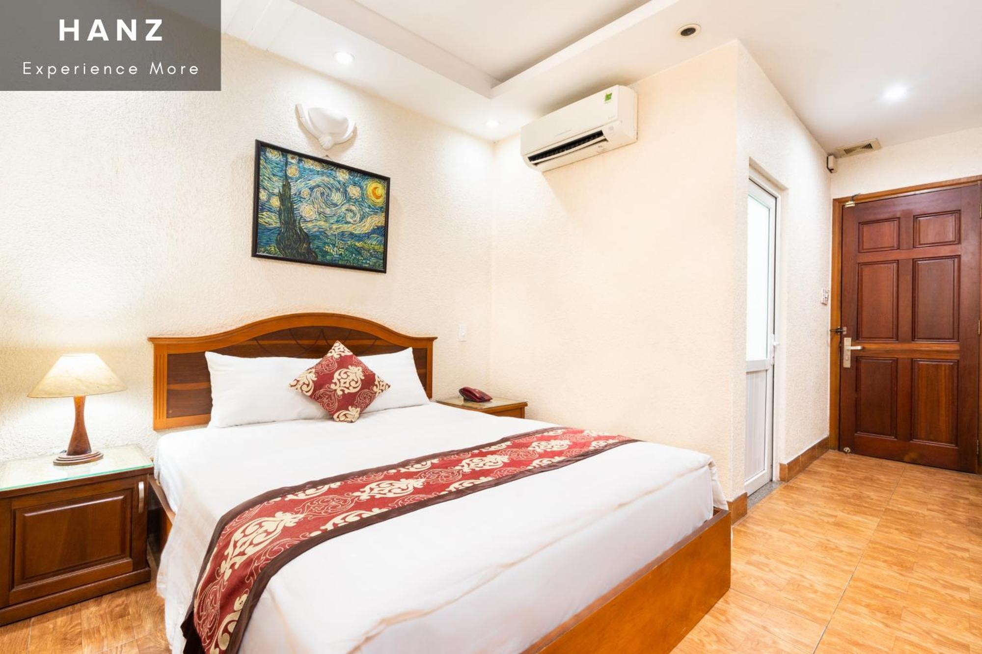 Hanz Queen Airport Hotel Saigon Хошимін Номер фото